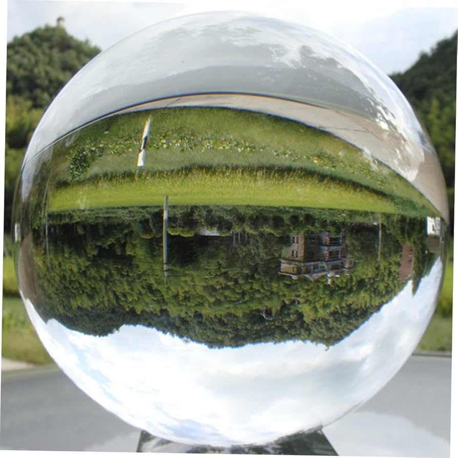 クリスタルガラス 球体置物 約18cm 水晶玉 クリスタルガラス 球体置物 約18cm 水晶玉 Amazon.co.jp: 無色